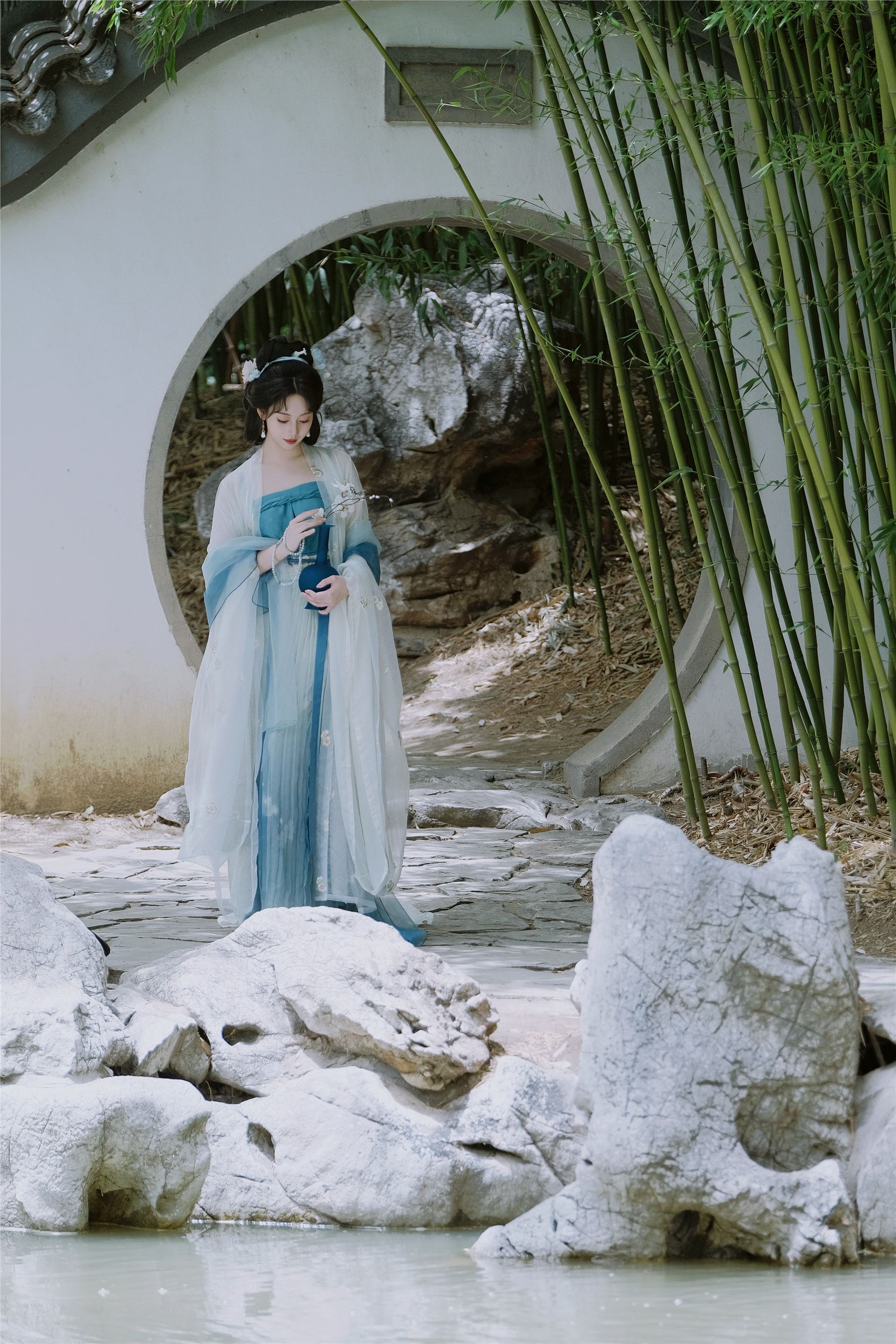 YITUYU艺图语 2025.02.06 画 七七